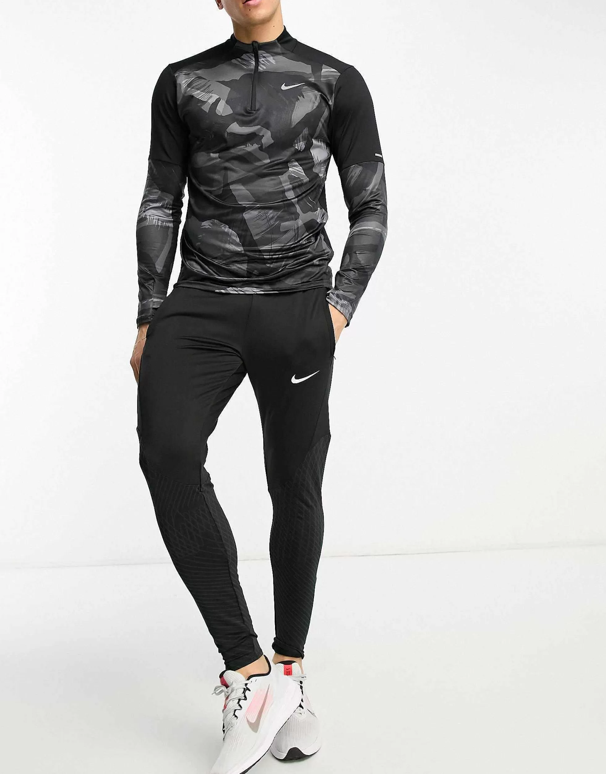 Men Nike Running Element Camo Half Zip Sweat In