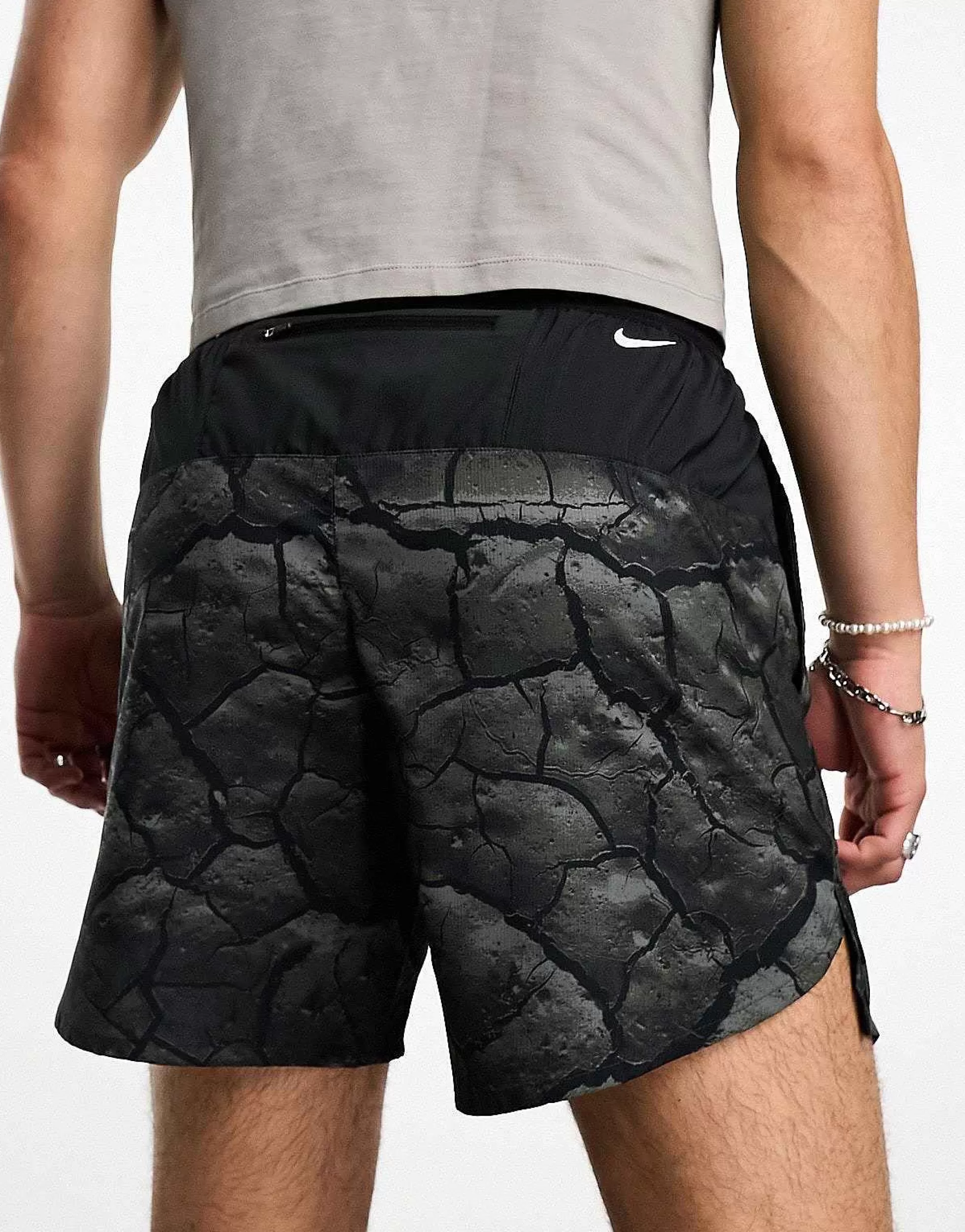 Men Nike Running Trail Stride Dri-Fit Shorts In Black