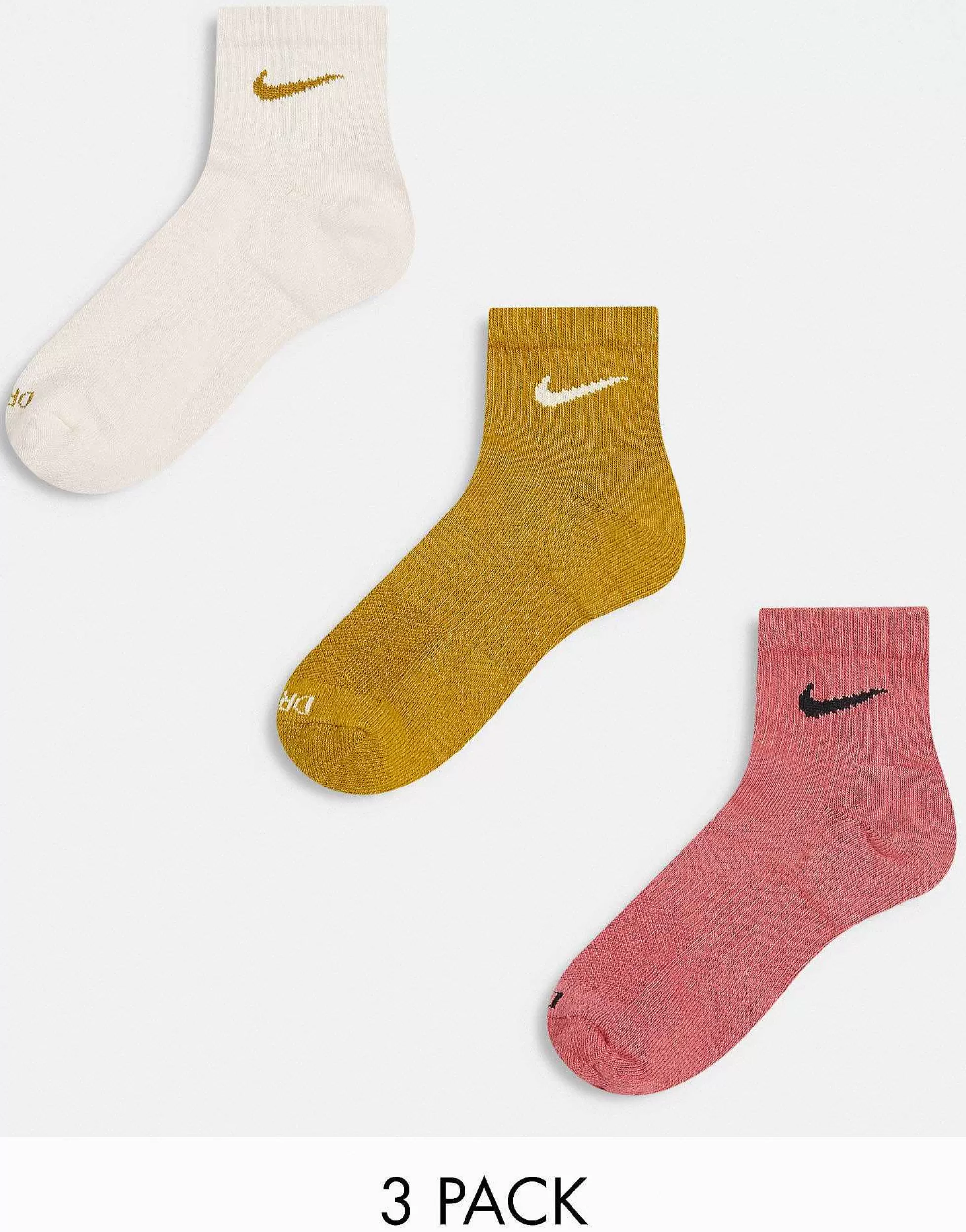 Men Nike Training Everyday Plus 3 Pack Ankle Socks In Pink, Brown And Beige