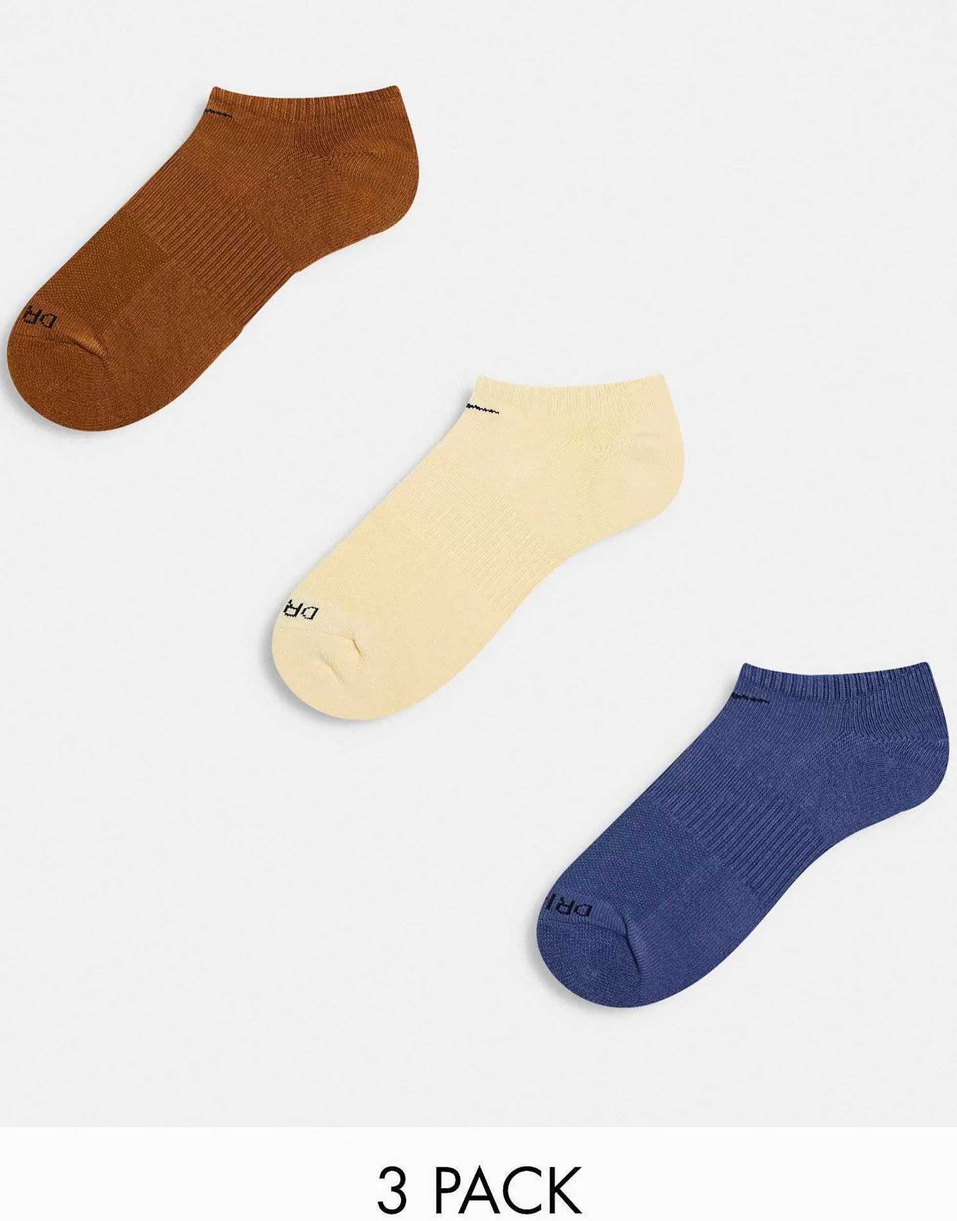 Women Nike Training Everyday Plus 3-Pack No Show Socks In Blue, Vanilla And Brown