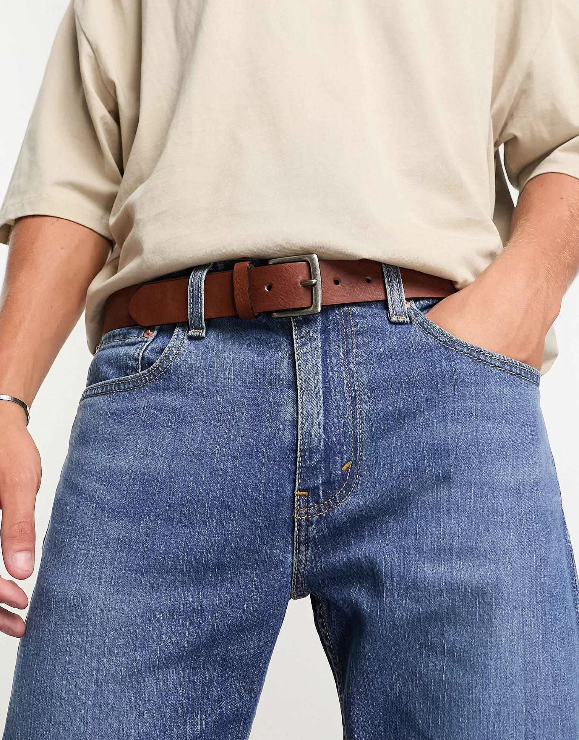 Men Pull&Bear Faux Leather Belt In
