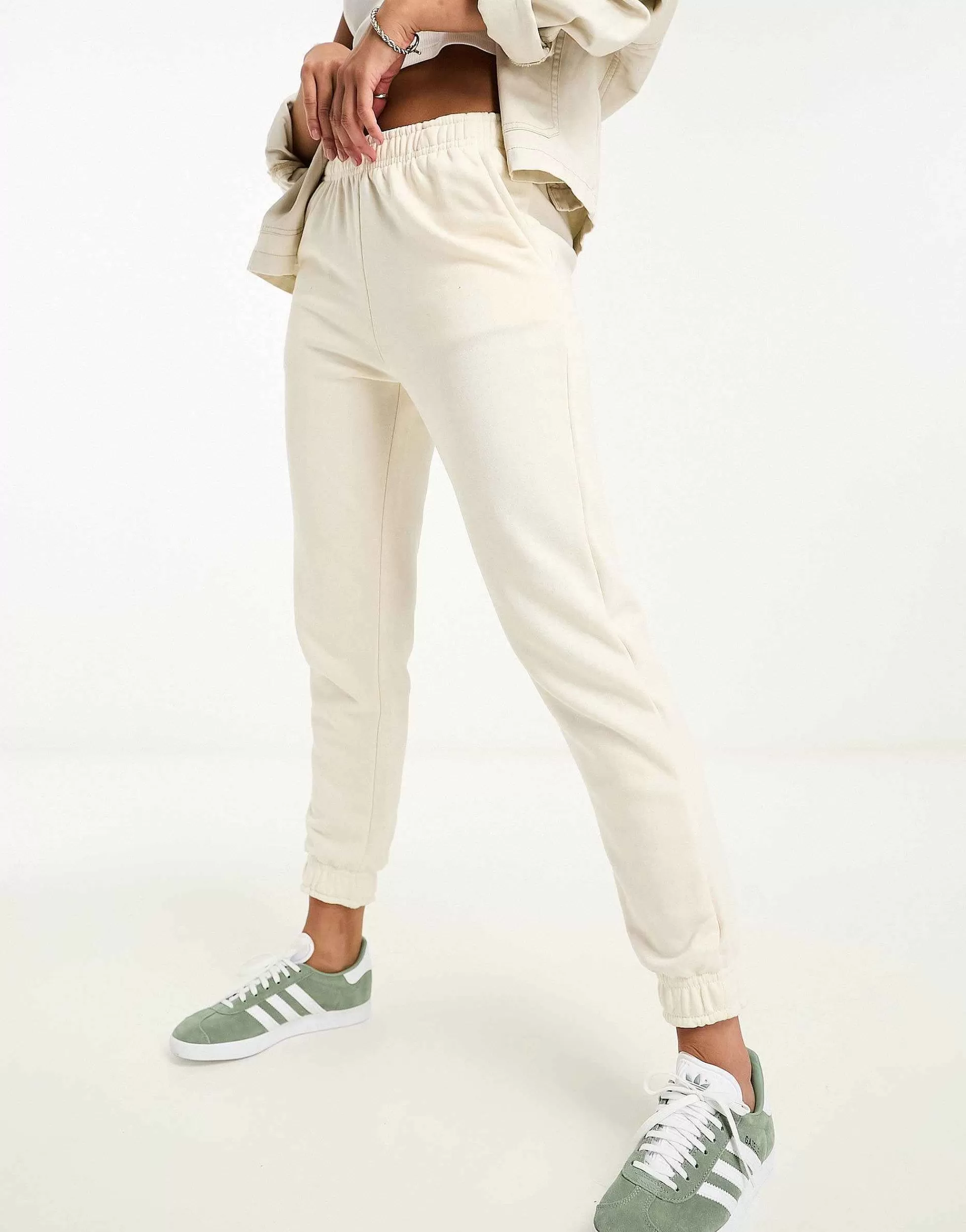 Women Pull&Bear Jogger In