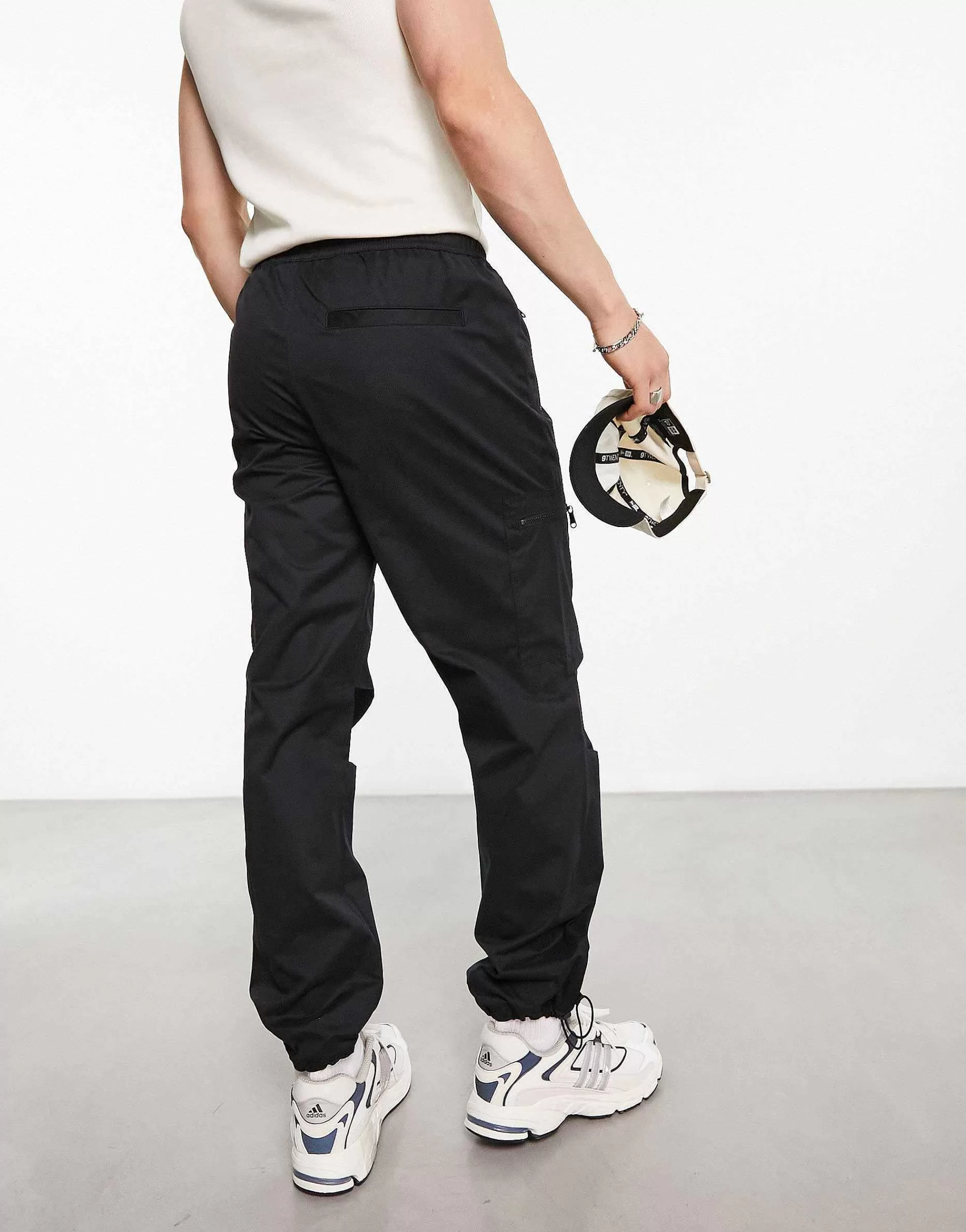 Men River Island Zip Pocket Cargos In