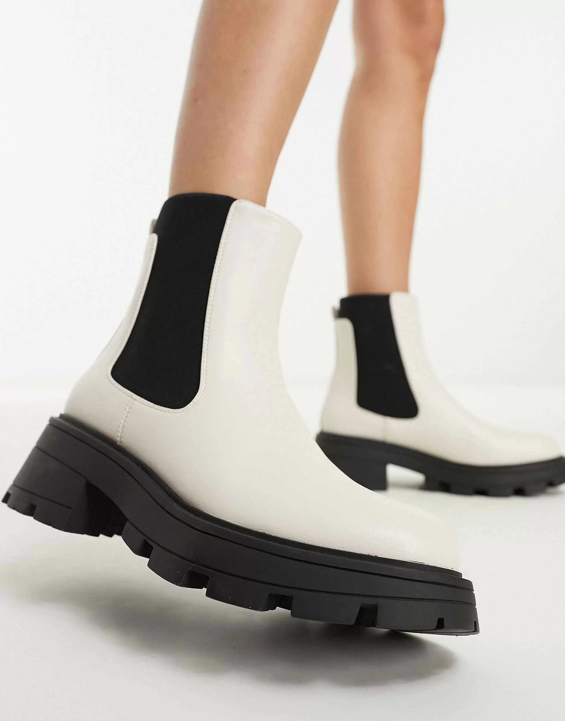 Women Schuh Adaline Chunky Chelsea Boots In