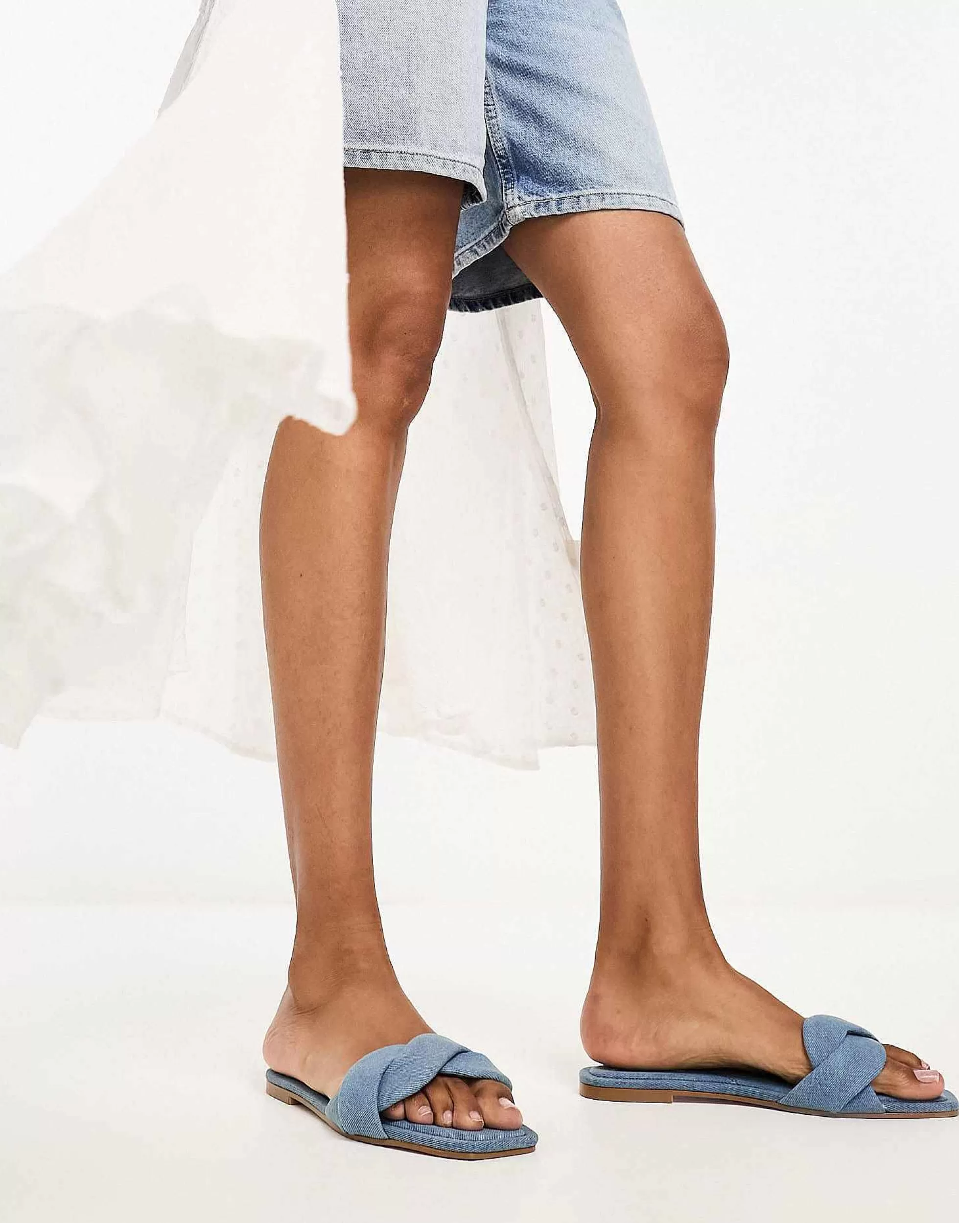 Women Stradivarius Denim Twist Strap Sandal In Mid Blue