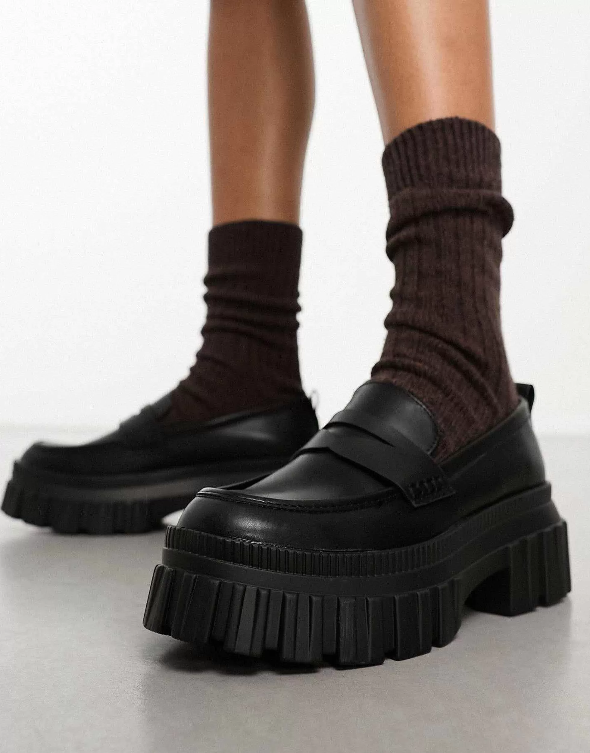 Women Stradivarius Loafer In