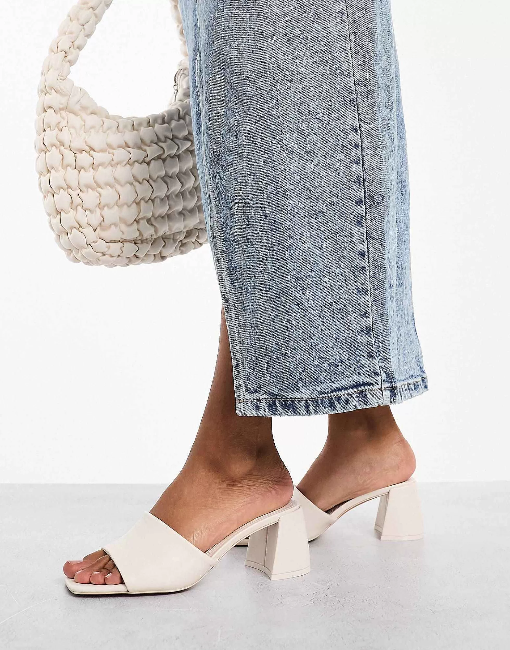 Women Stradivarius Square Toe Chunky Heeled Sandal In