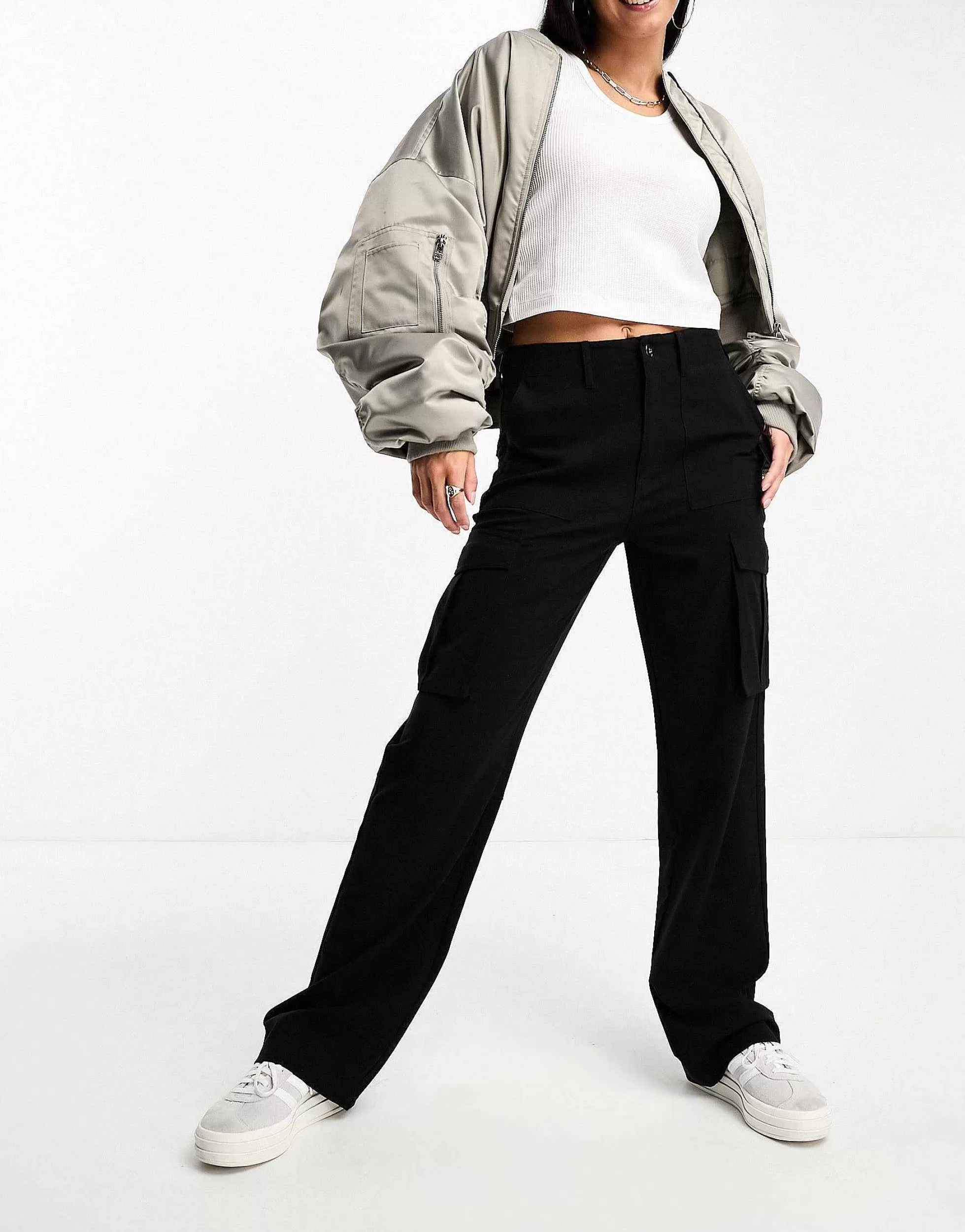 Women Stradivarius Tailored Adjustable Waist Cargo In