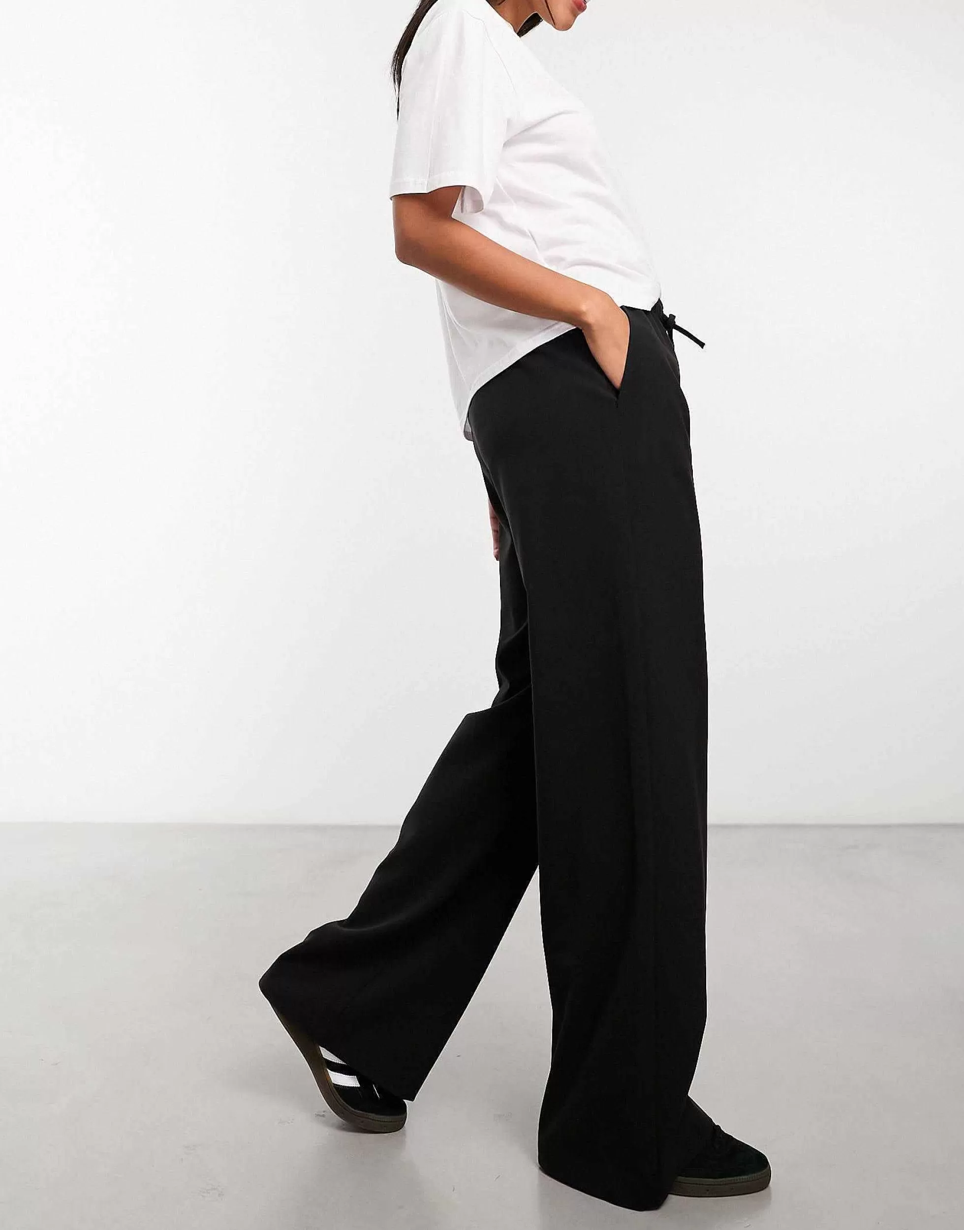 Women Stradivarius Tailored Pull On Trouser In
