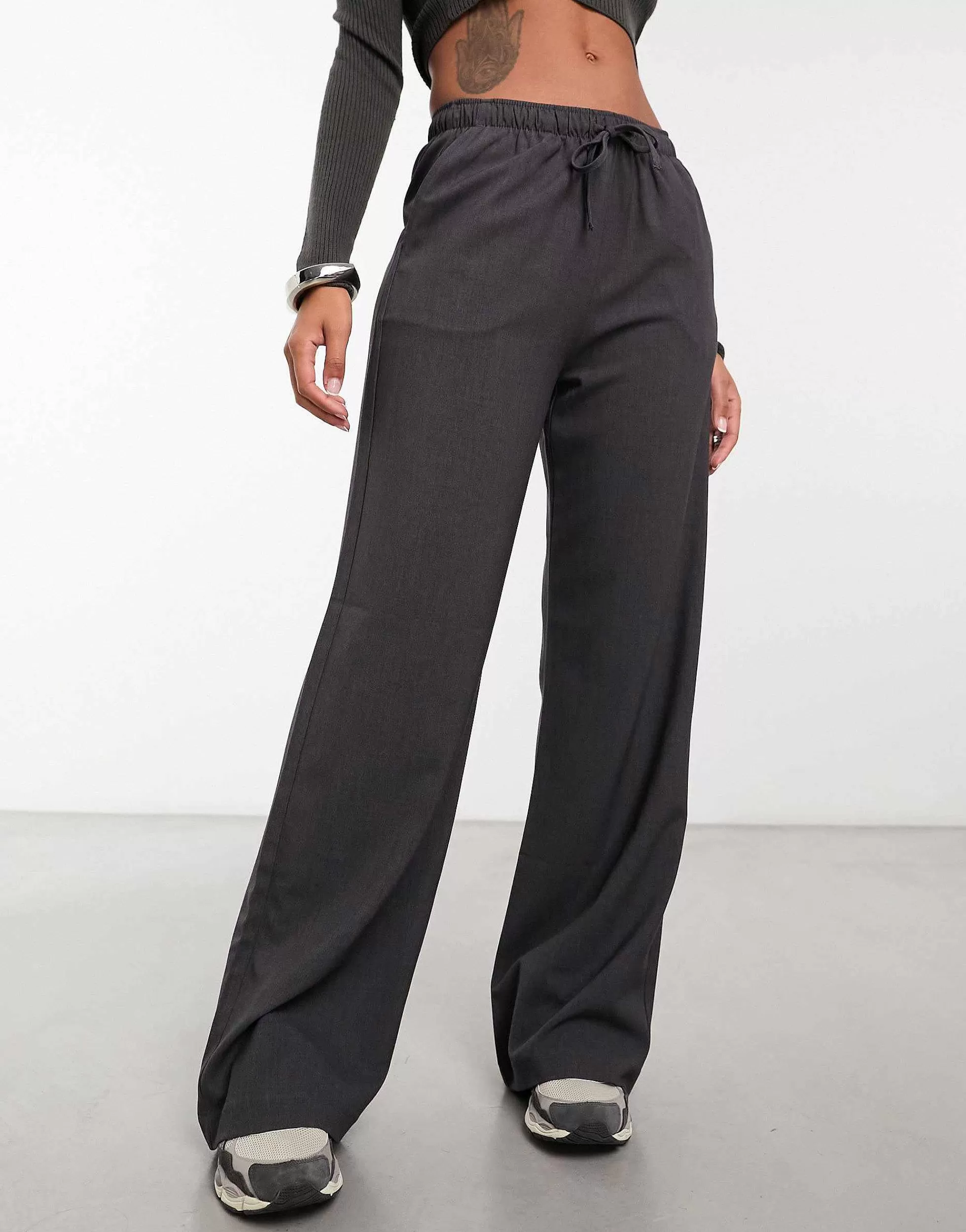 Women Stradivarius Tailored Pull On Trouser In