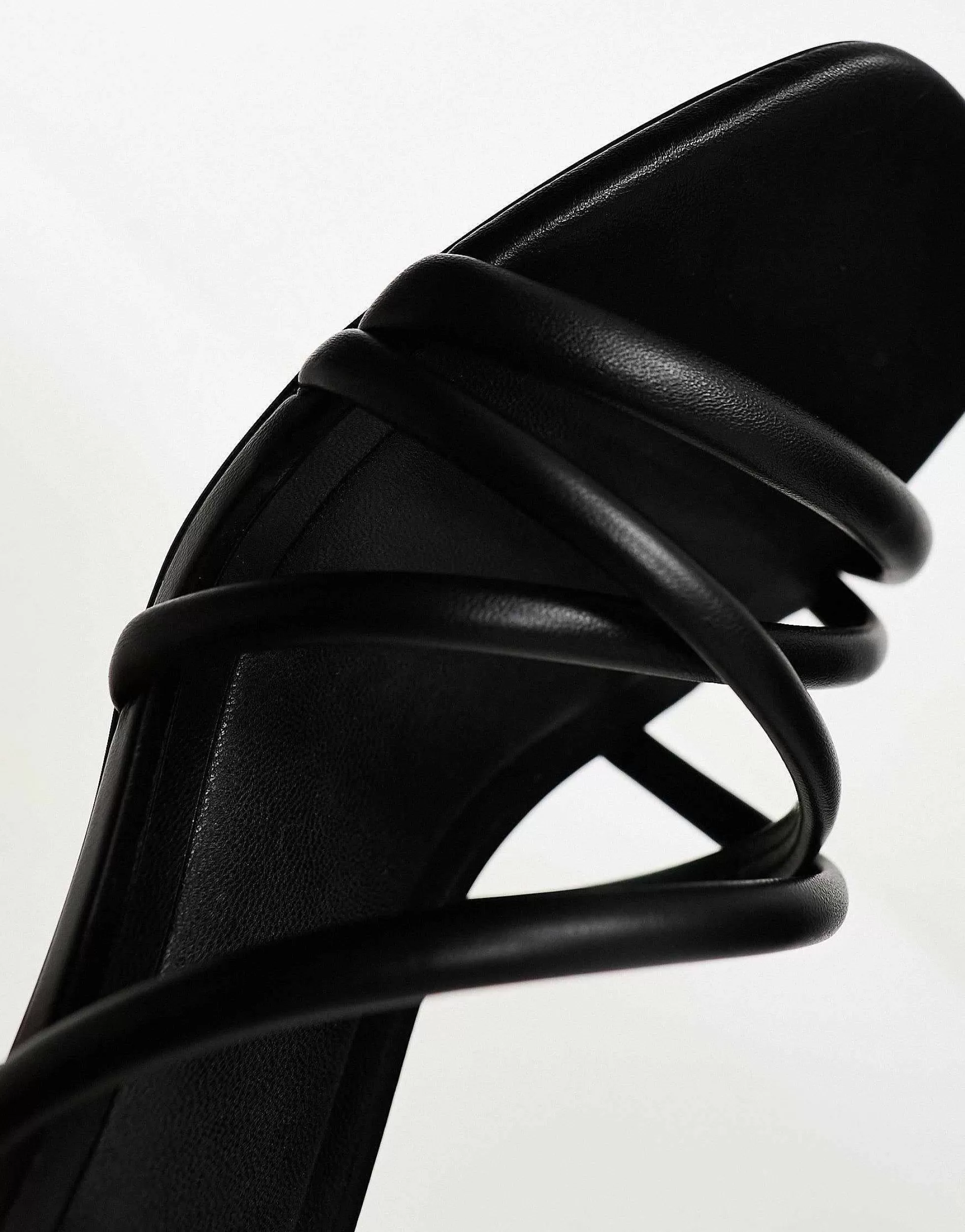 Women Stradivarius Wide Fit Strappy Block Heel Sandal In