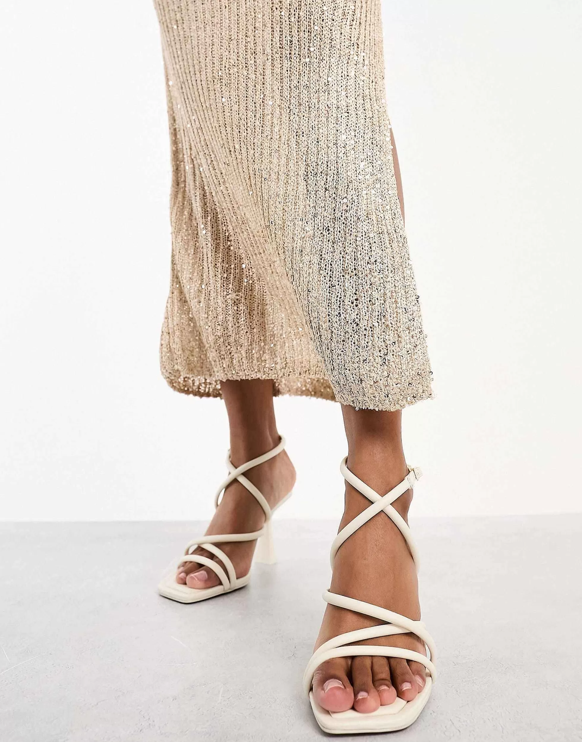Women Stradivarius Wide Fit Strappy Heeled Sandal With Squared Toe In