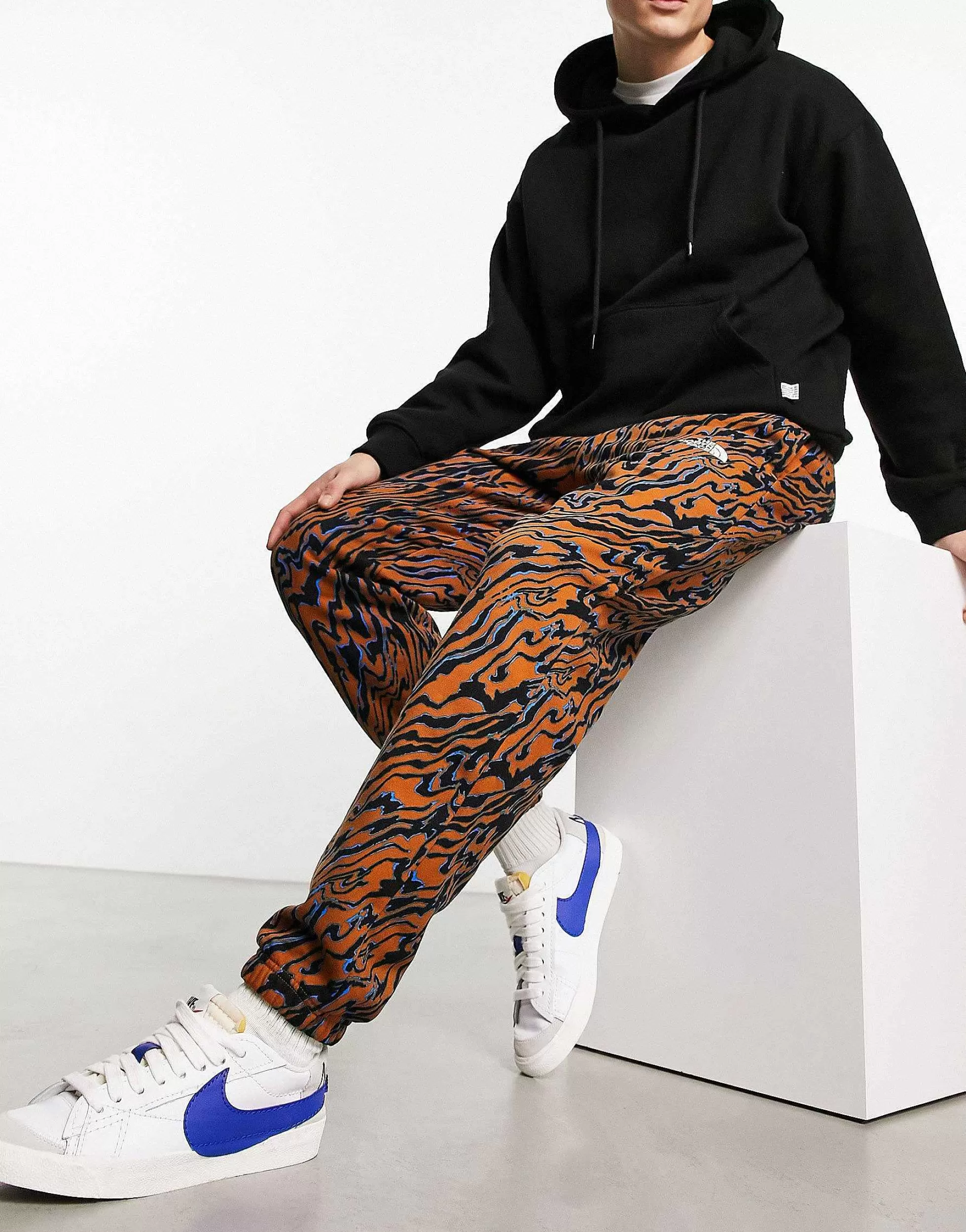 Men The North Face Essential Oversized Joggers In Marble Print Exclusive At Asos