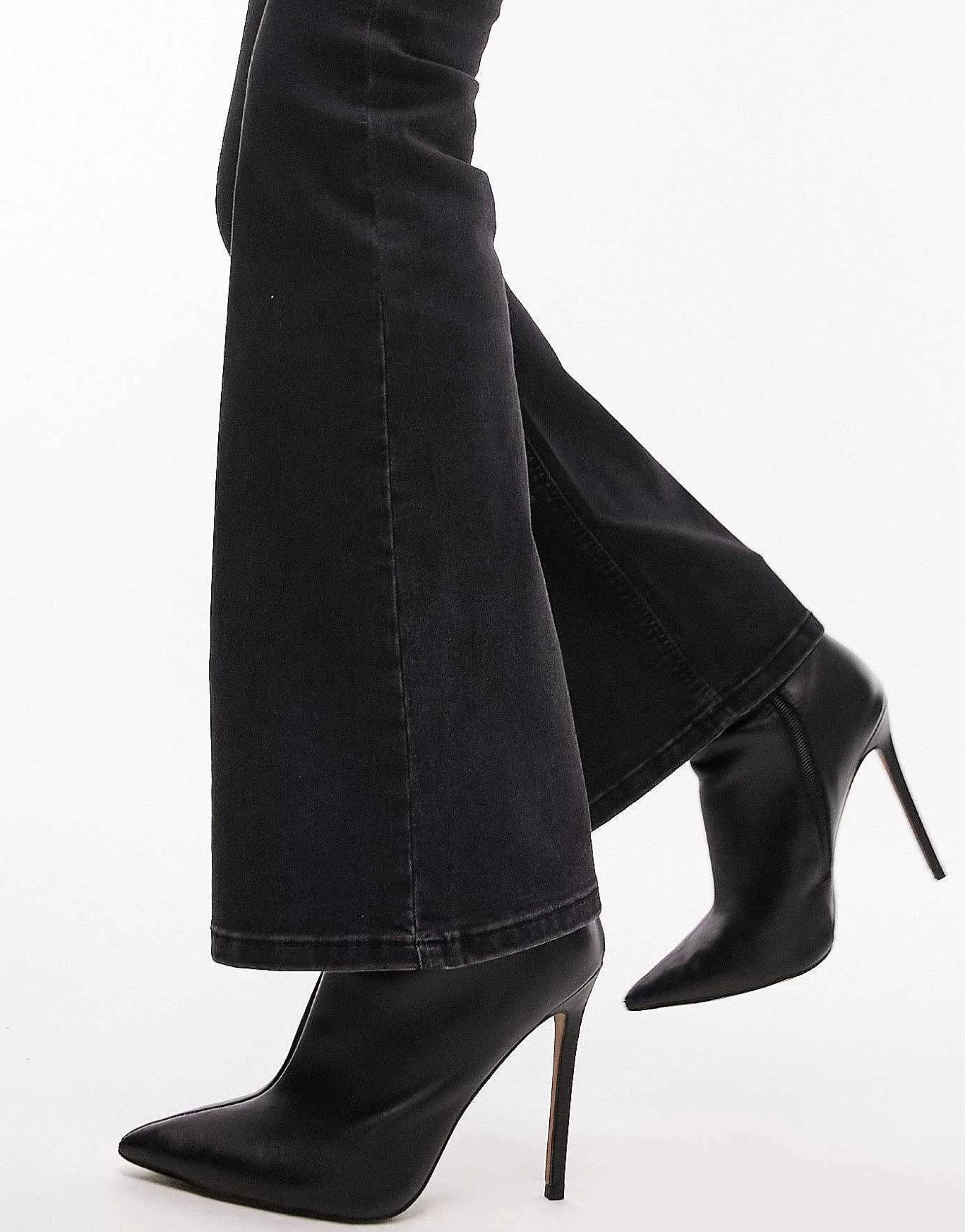 Women Topshop Petite Joni Flare Jeans In