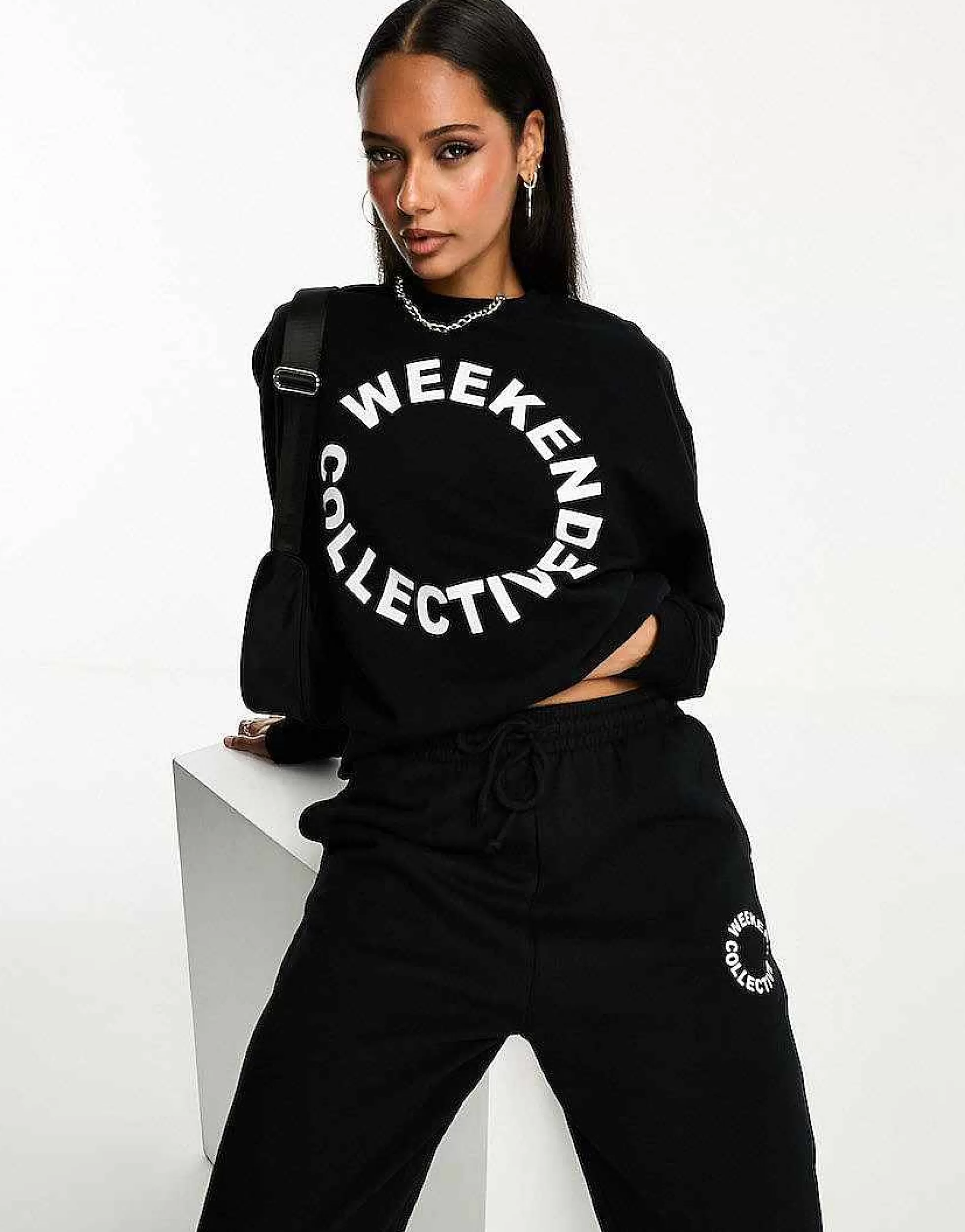 Women WEEKEND COLLECTIVE Co-Ord Oversized Jogger And Sweatshirt With Logo In Blac
