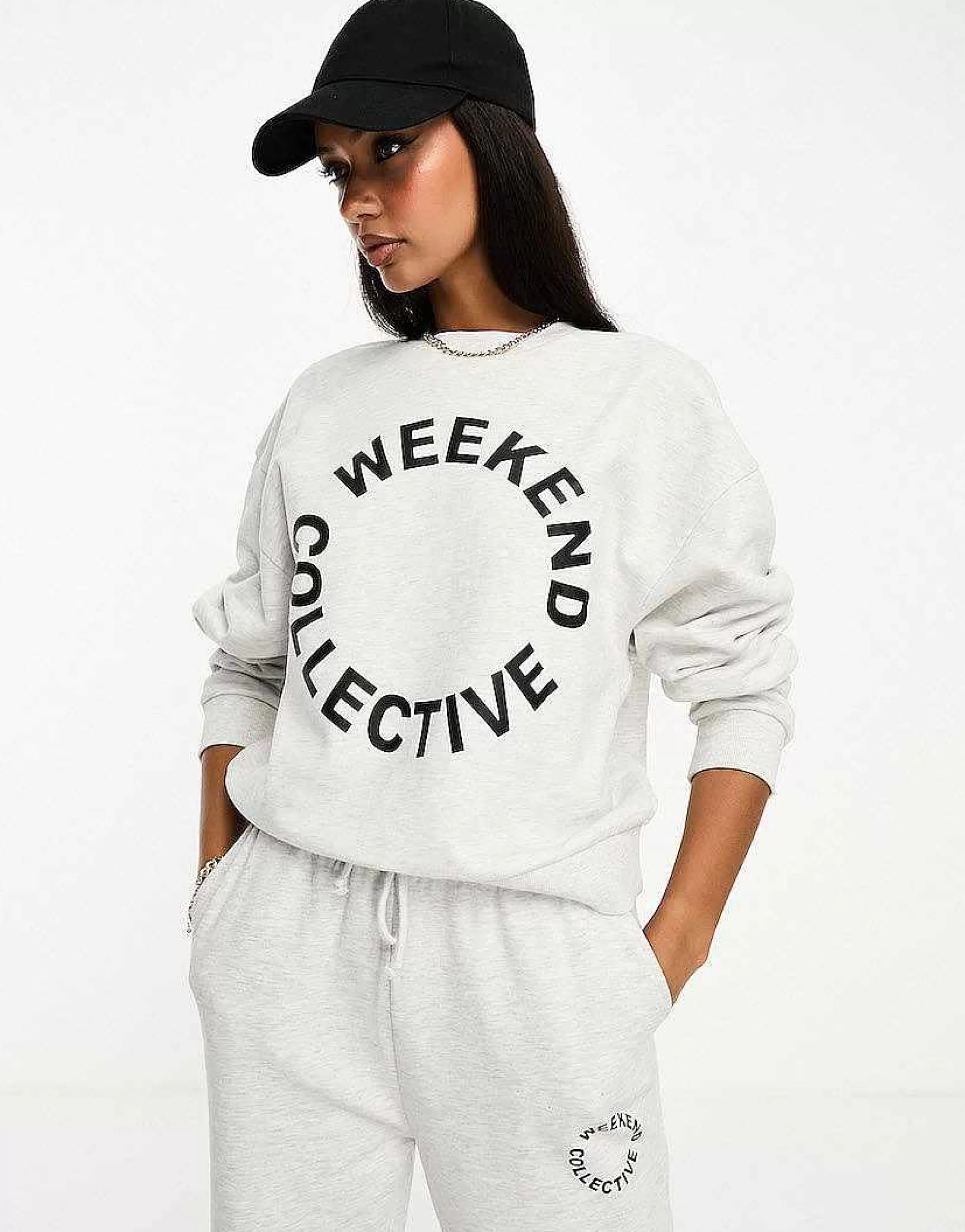 Women WEEKEND COLLECTIVE Co-Ord Oversized Jogger And Sweatshirt With Logo In Grey