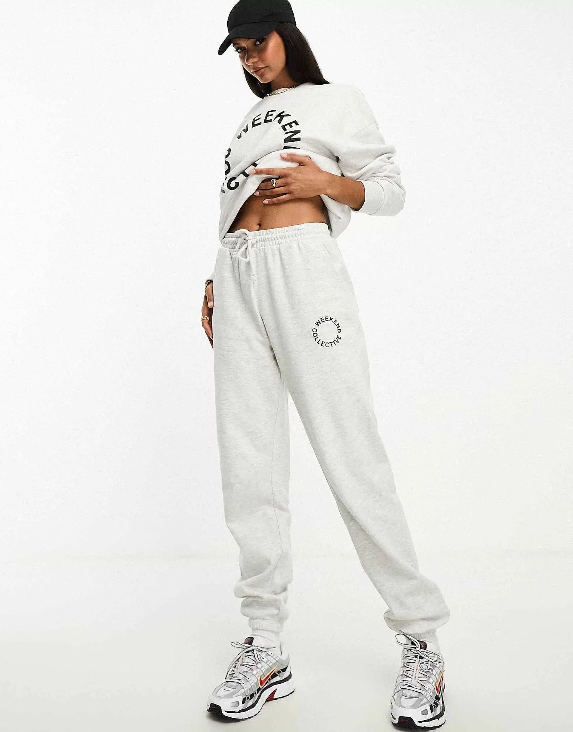 Women WEEKEND COLLECTIVE Co-Ord Oversized Jogger And Sweatshirt With Logo In Grey
